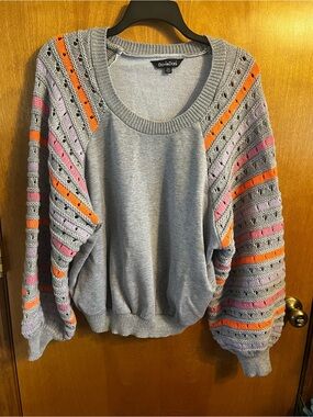Boutique DAVI & DANI Light Gray Crewneck Sweater with Striped Sleeves